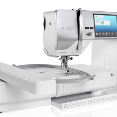 BERNINA 560 Machine